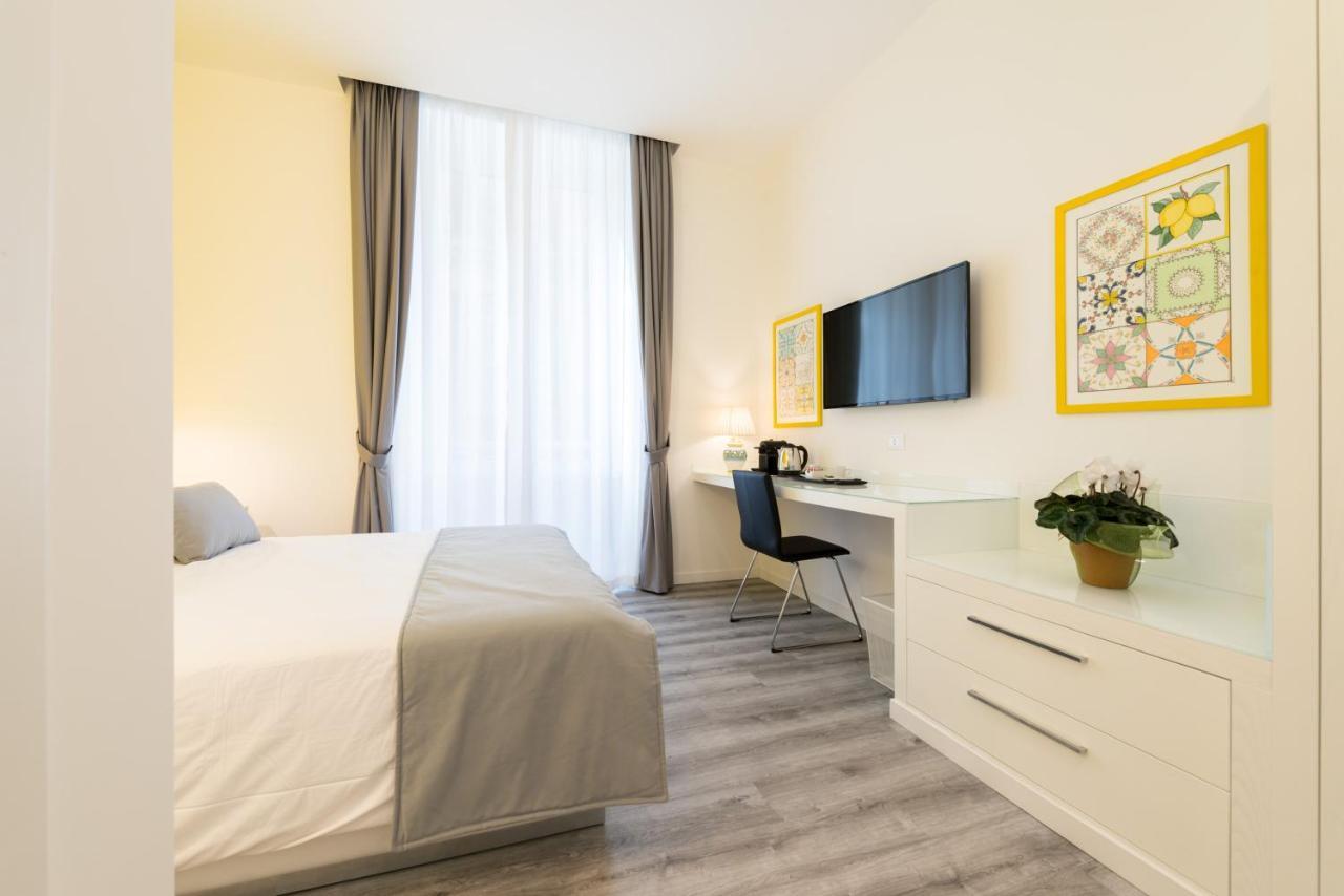 Napoliving Hotel Екстериор снимка