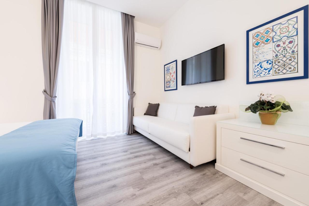Napoliving Hotel Екстериор снимка
