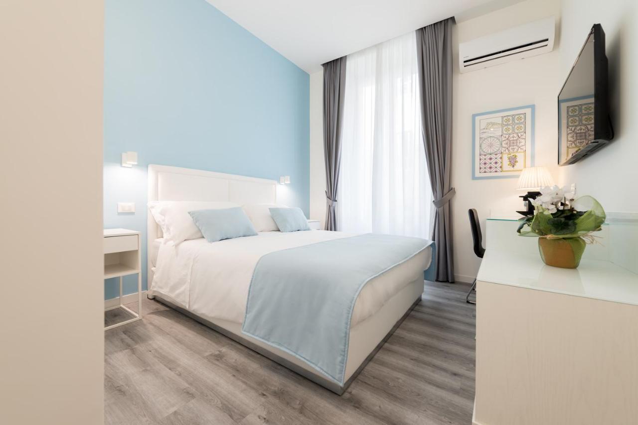 Napoliving Hotel Екстериор снимка